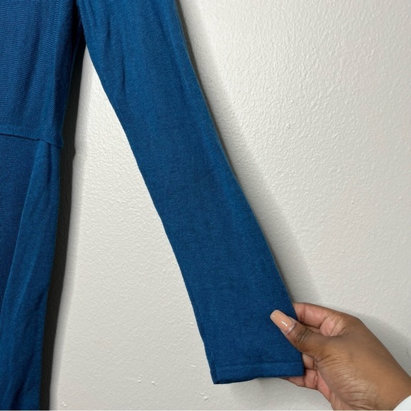 J. Jill Women Sweatshirt Small Blue Tunic 3/4 Sleeve Knit Round Neck Wool blend - Picture 8 of 9